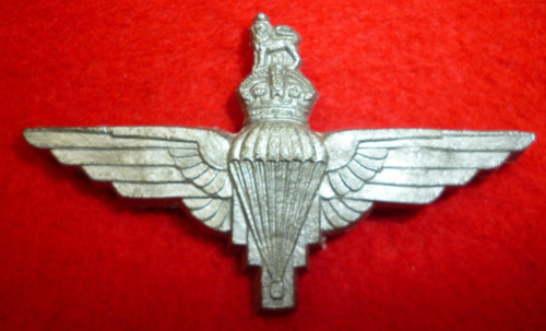 The parachute regiment ww2 - parachute,